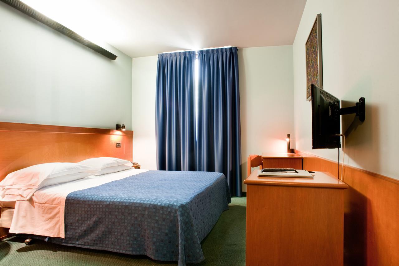 Gardenia Hotel 3*
